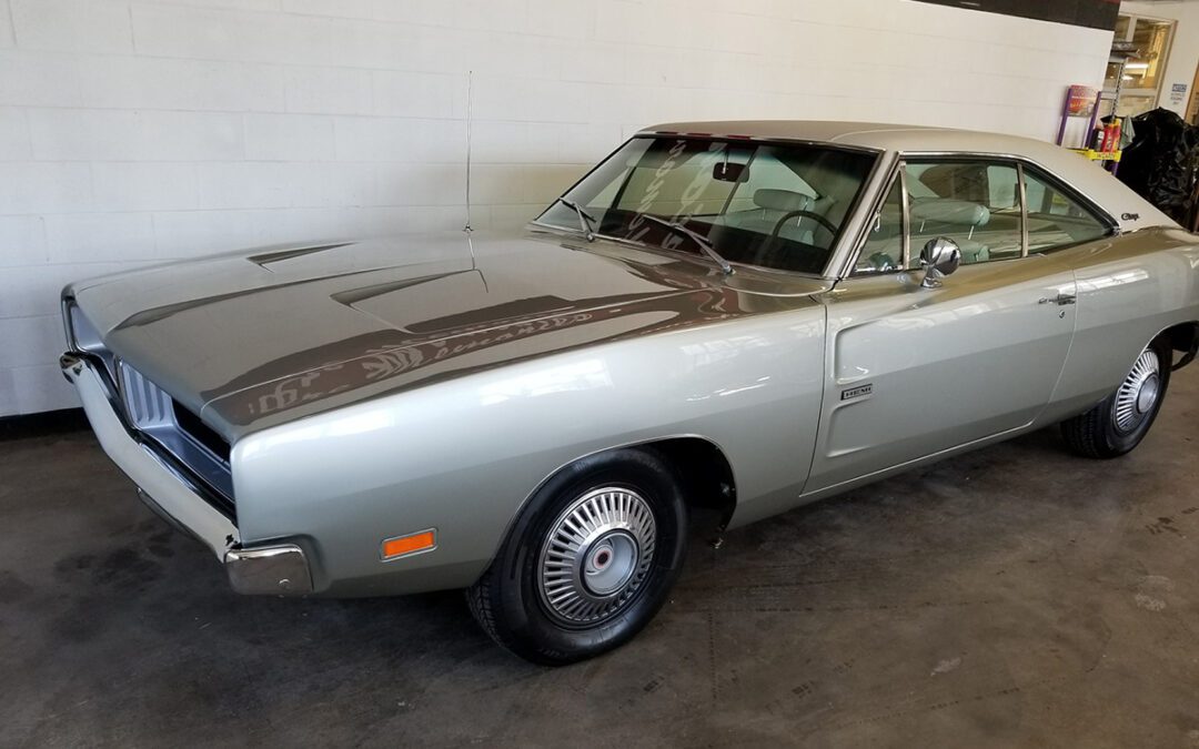 1969 Dodge 426 Hemi Charger MOPAR